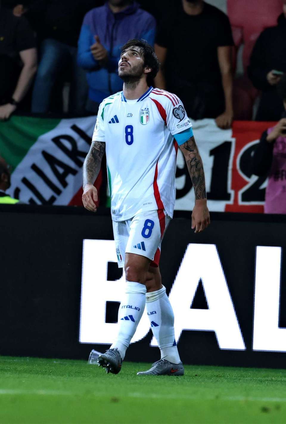 下限, WYzyP, kEBet