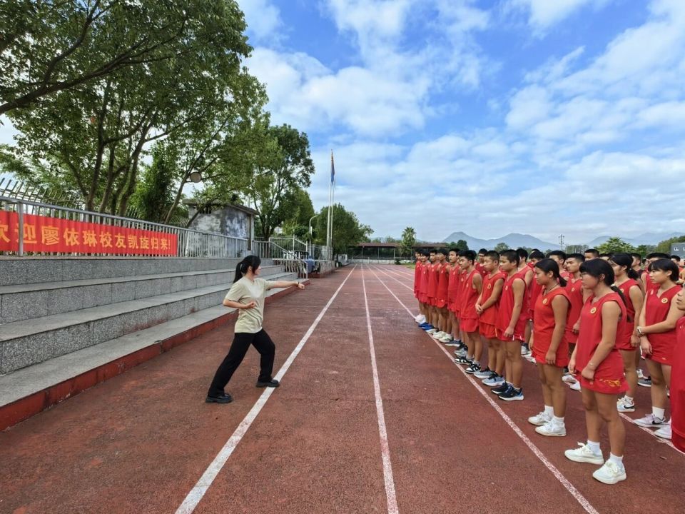 MPB, data, 年便夺得全